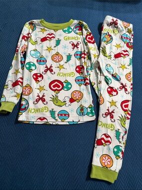 The Kids Holiday Pajama Set - Green Accents